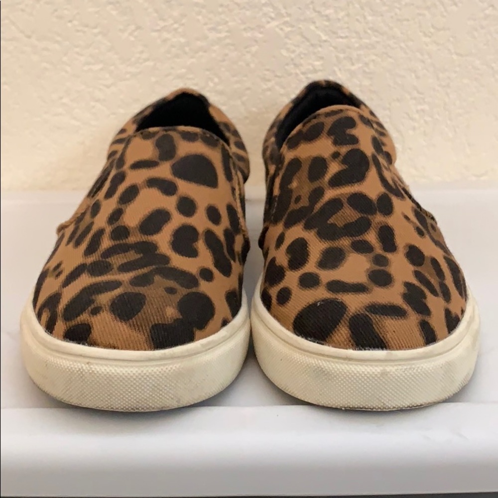 Leopard slip ons
